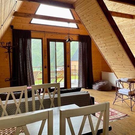 Aura Cottages Kazbegi Exterior foto