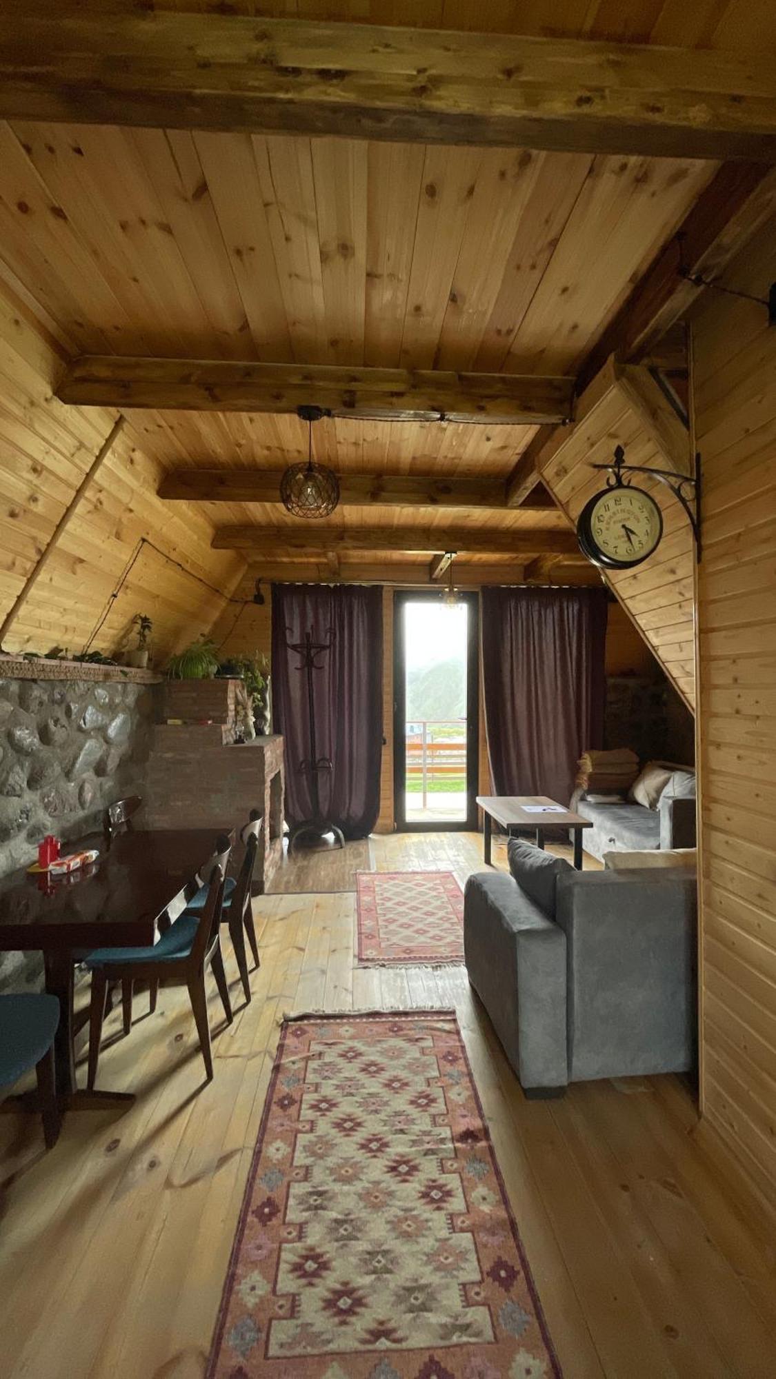 Aura Cottages Kazbegi Exterior foto