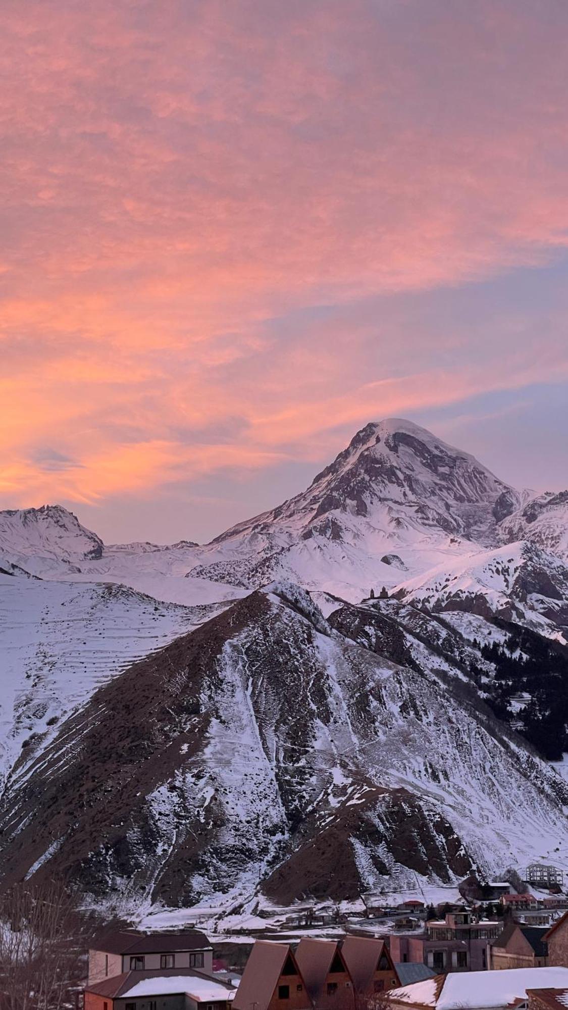 Aura Cottages Kazbegi Exterior foto